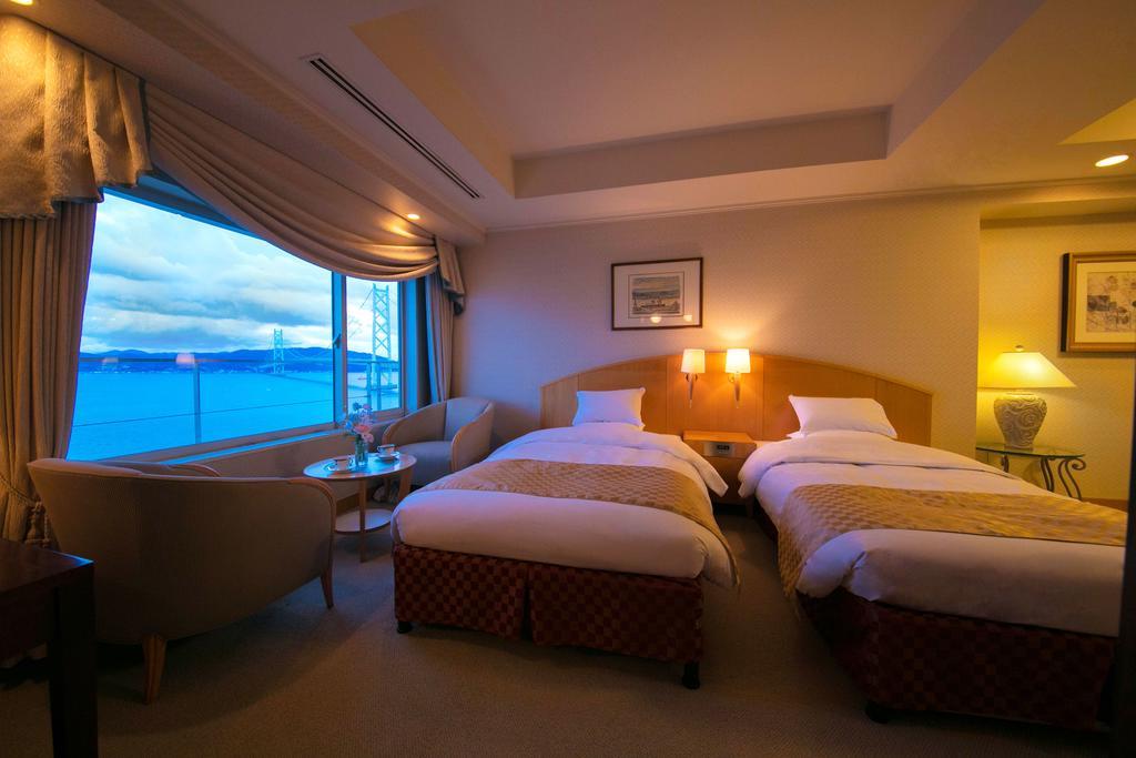 Seaside Hotel Maiko Villa Kobe Bagian luar foto