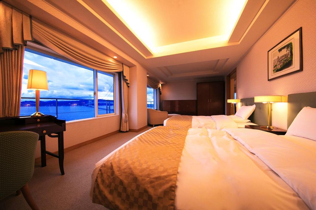 Seaside Hotel Maiko Villa Kobe Bagian luar foto