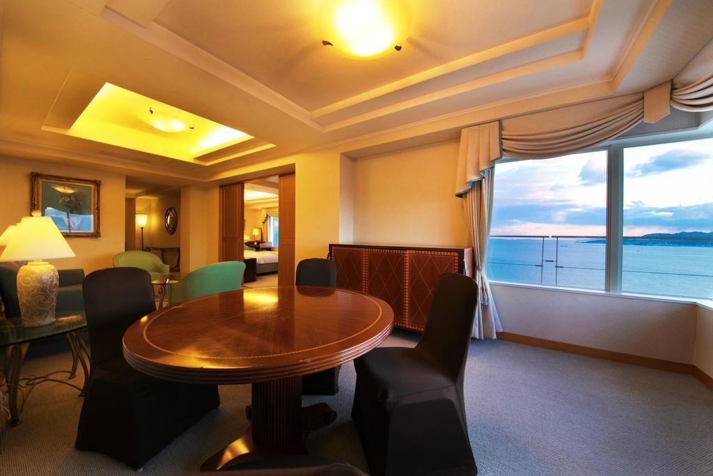 Seaside Hotel Maiko Villa Kobe Bagian luar foto