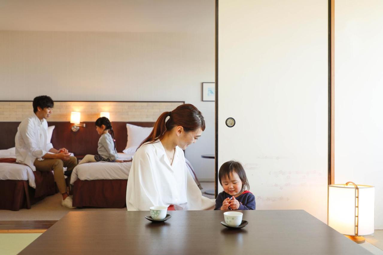 Seaside Hotel Maiko Villa Kobe Bagian luar foto